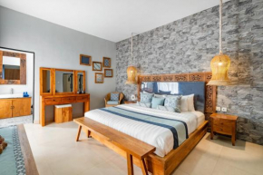 Cozy 3BDR Villa - Berawa Center - Near atlas & finns